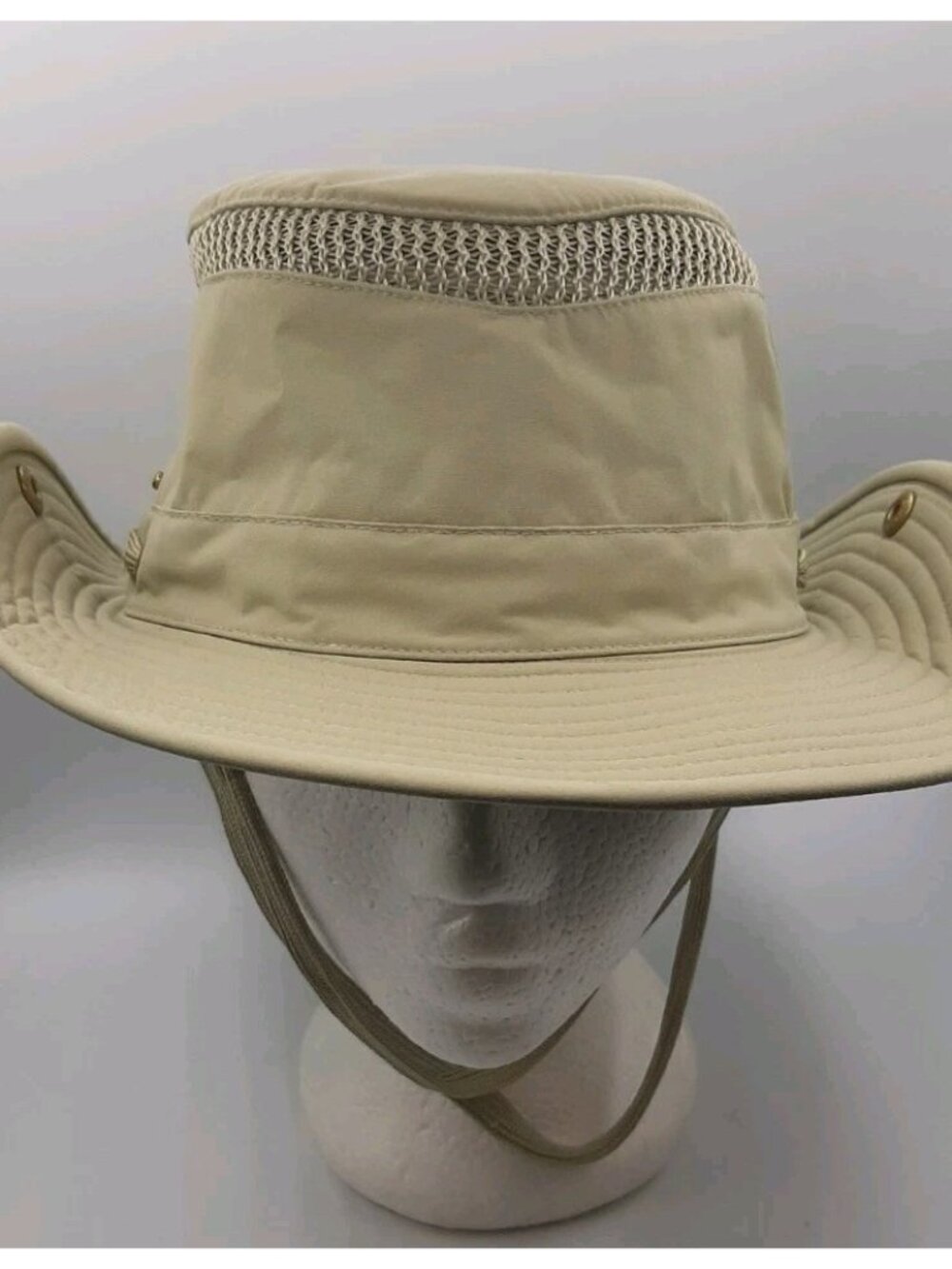 Tilley LTM3 Airflo Hat Size 7 3/8 Olive Green Wide Brim Nylon Canada Lightweight